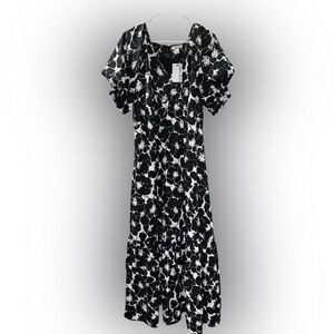 Nine West size Large new with tag tiered maxi dress